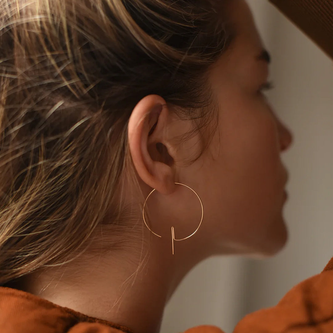 Linear Threader Hoops