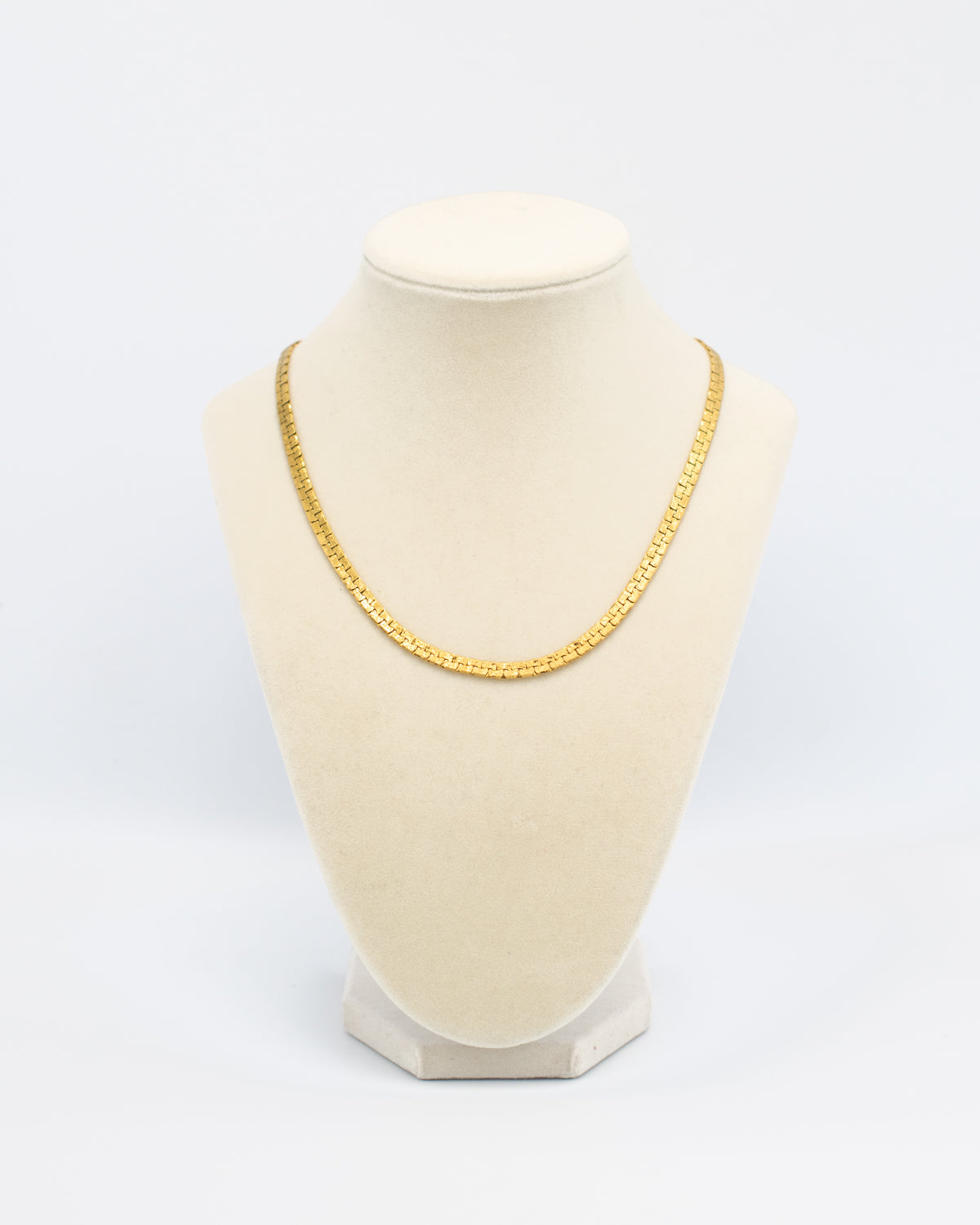 Solis Chain Necklace