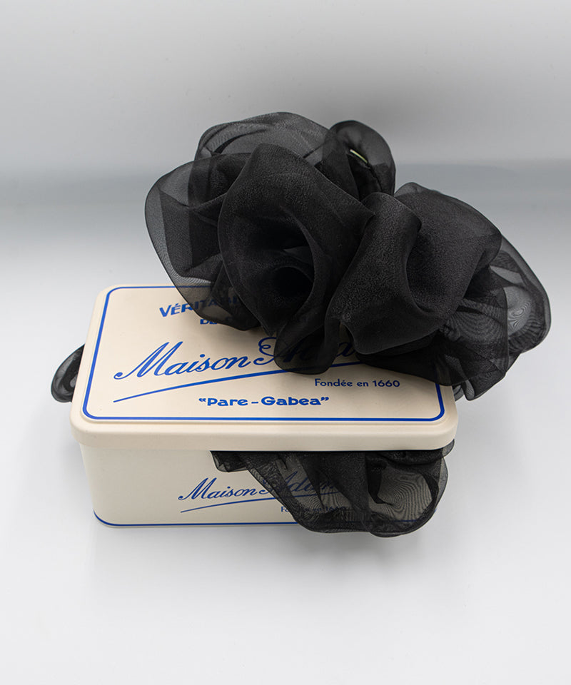 Giant Cloud Scrunchie | Black