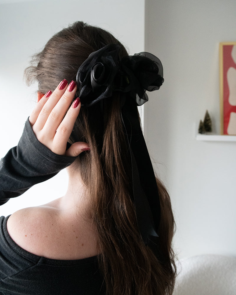 Rose Claw Clip | Black